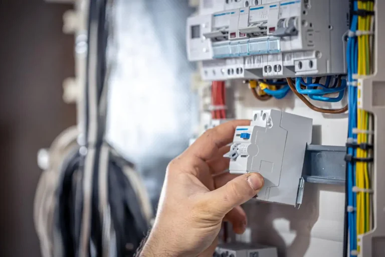 Spoľahlivé elektro služby v Bratislave a okolí od roku 2016 | F-ELEKTRIK s.r.o.